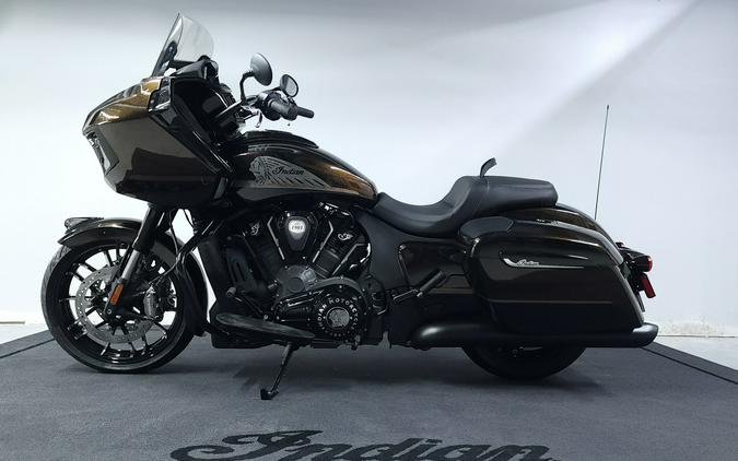 2024 Indian Motorcycle Challenger Dark Horse® with PowerBand Audio Package-$2000 TRADE IN CREDIT