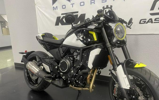 2024 CFMOTO 700CL-X Sport