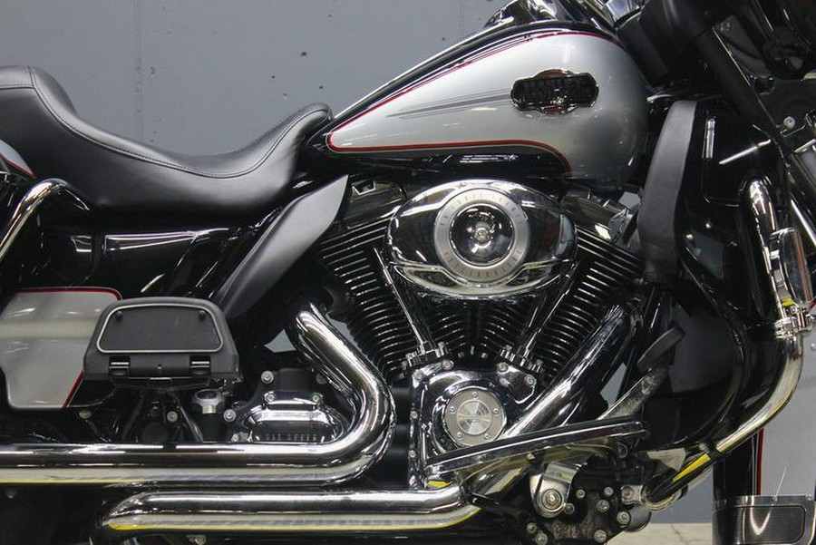 2011 Harley-Davidson® FLHTCU - Ultra Classic® Electra Glide®