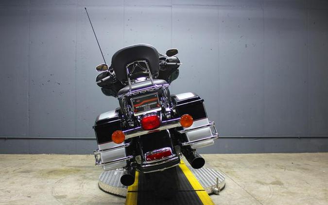 2011 Harley-Davidson® FLHTCU - Ultra Classic® Electra Glide®