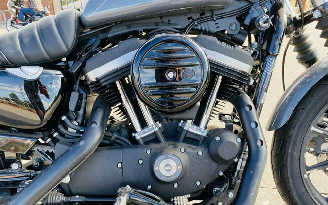 2022 Harley-Davidson Iron 883 XL883N