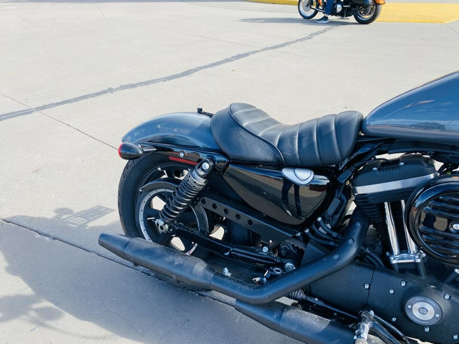 2022 Harley-Davidson Iron 883 XL883N