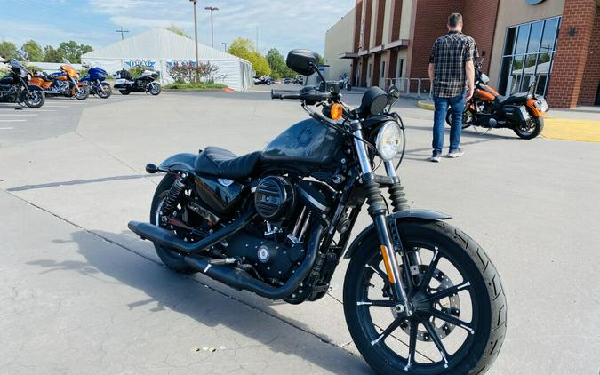 2022 Harley-Davidson Iron 883 XL883N