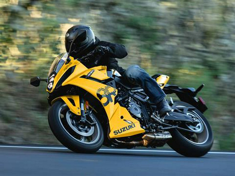 2025 Suzuki GSX-8R