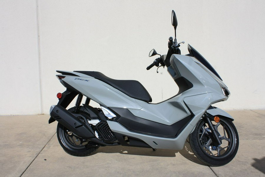 2025 Honda® PCX160AS
