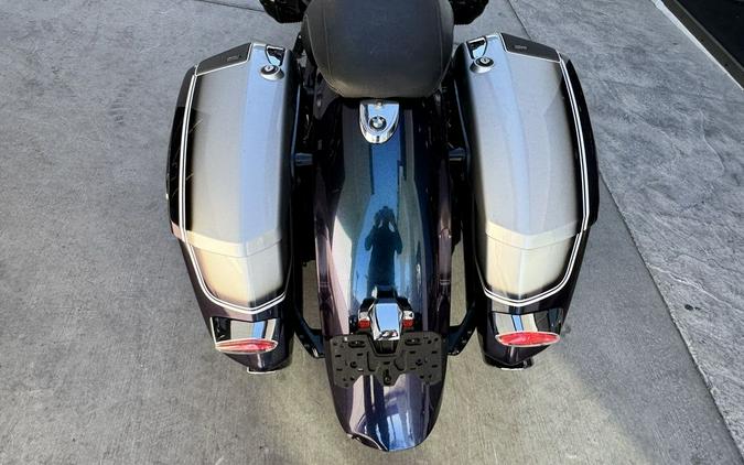 2022 BMW R 18 B 719 Galaxy Dust Metallic/Titan Silver 2 Metallic