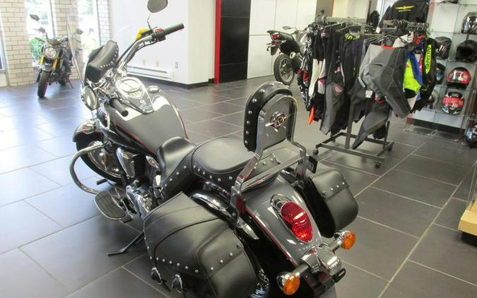 2023 Kawasaki Vulcan® 900 Classic LT