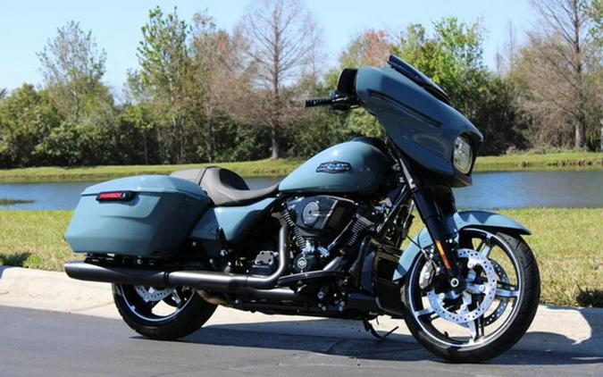 2024 Harley-Davidson FLHX - Street Glide