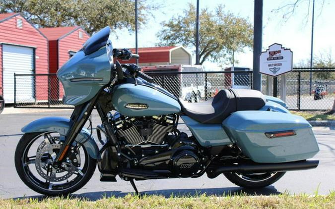 2024 Harley-Davidson FLHX - Street Glide