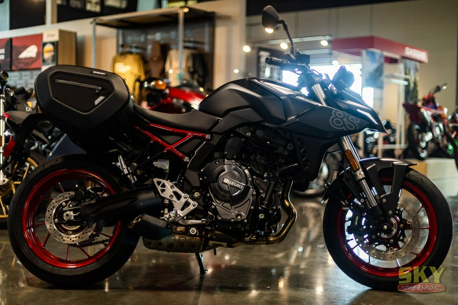 2025 Suzuki GSX8S