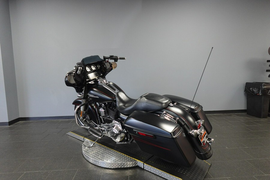 2014 Harley-Davidson Street Glide Special