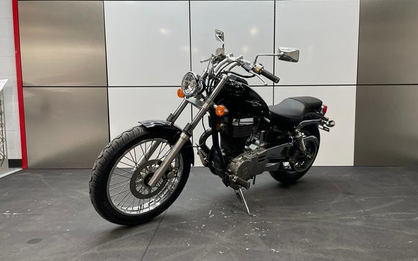 2005 Suzuki Boulevard S40