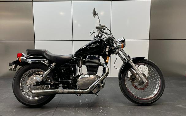 2005 Suzuki Boulevard S40