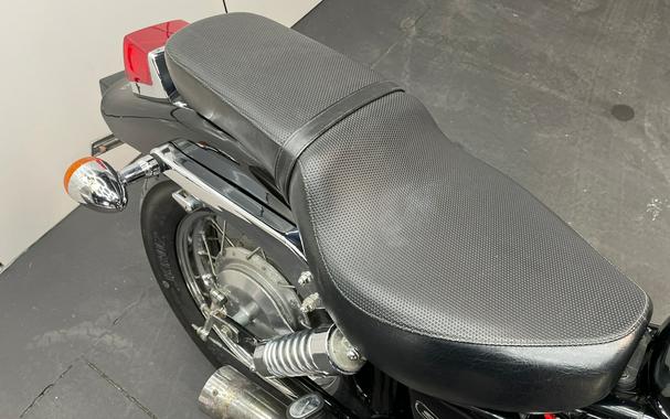 2005 Suzuki Boulevard S40