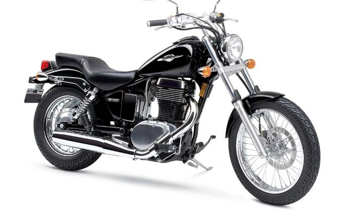 2005 Suzuki Boulevard S40