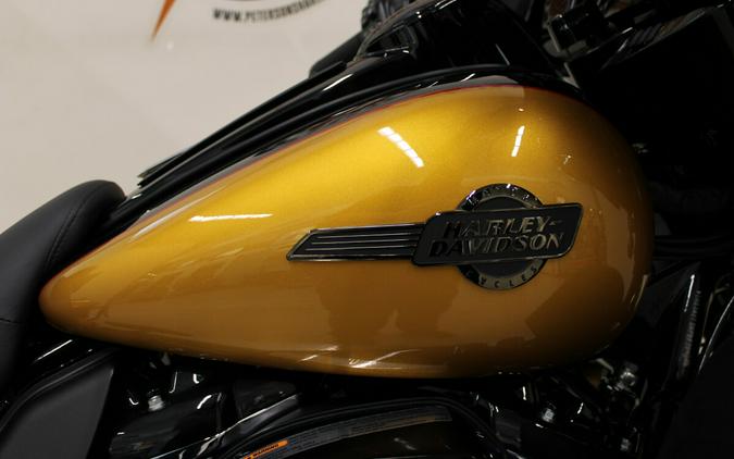 2023 Harley-Davidson FLHTK Ultra Limited - In Prospect Gold / Vivid Black – Black Finish