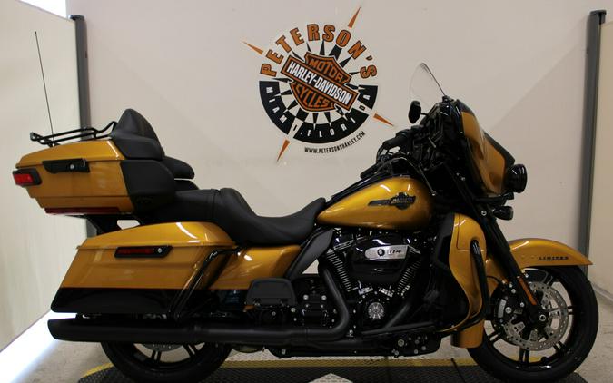 2023 Harley-Davidson FLHTK Ultra Limited - In Prospect Gold / Vivid Black – Black Finish