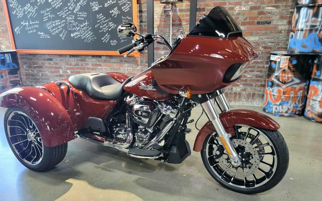 2024 Harley-Davidson Road Glide 3 Red Rock