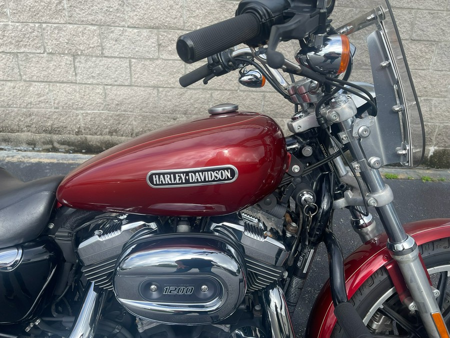 2009 Harley-Davidson Sportster® 1200 Custom