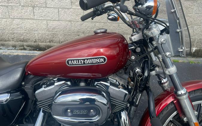 2009 Harley-Davidson Sportster® 1200 Custom