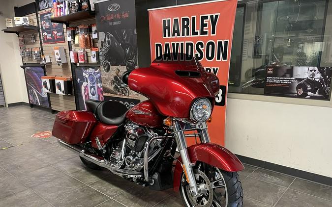 2019 Harley-Davidson® FLHX - Street Glide®