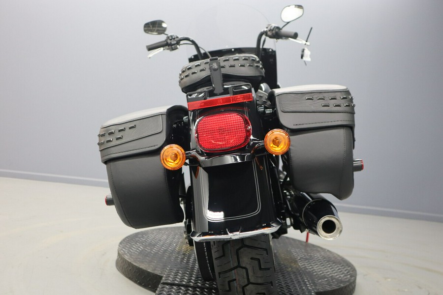 2023 Harley-Davidson® Heritage Classic