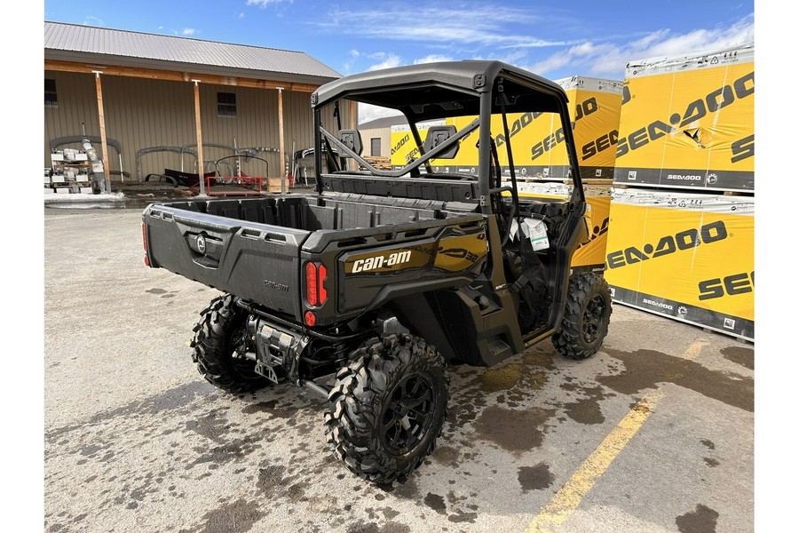 2023 Can-Am Defender XT HD10