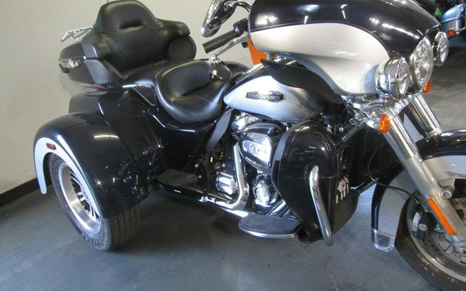2019 Harley-Davidson® FLHTCUTG - Tri Glide® Ultra