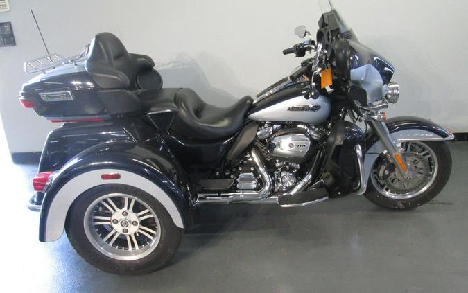 2019 Harley-Davidson® FLHTCUTG - Tri Glide® Ultra