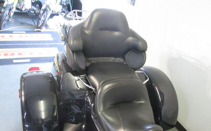 2019 Harley-Davidson® FLHTCUTG - Tri Glide® Ultra