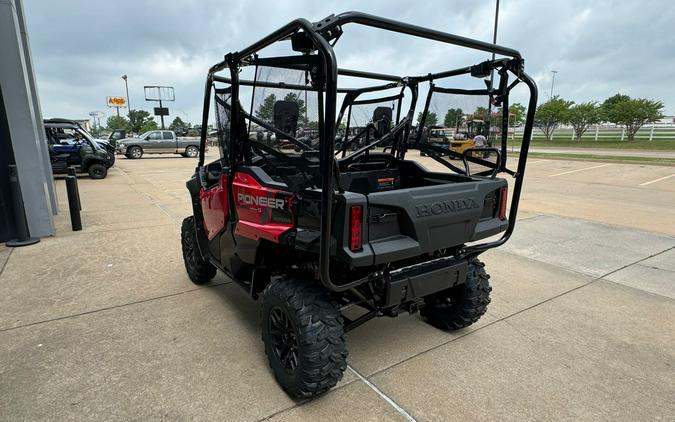 2024 Honda Pioneer 1000-5 Deluxe