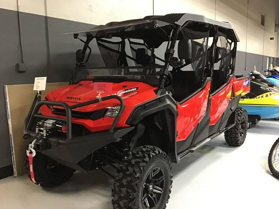 2023 Honda® Pioneer 1000-6 Deluxe Crew