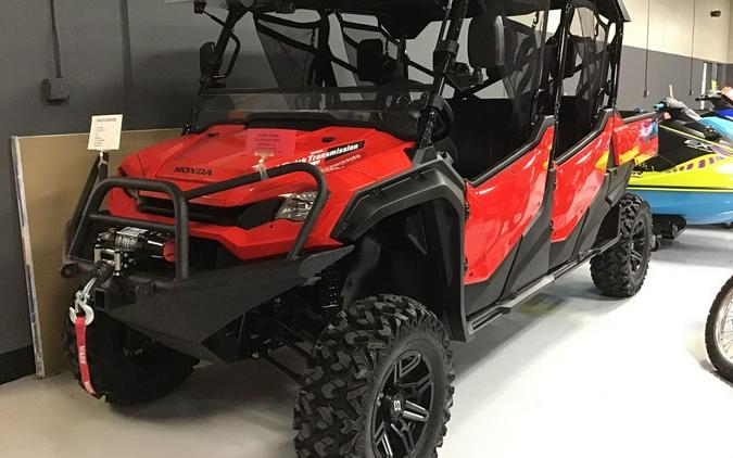 2023 Honda® Pioneer 1000-6 Deluxe Crew