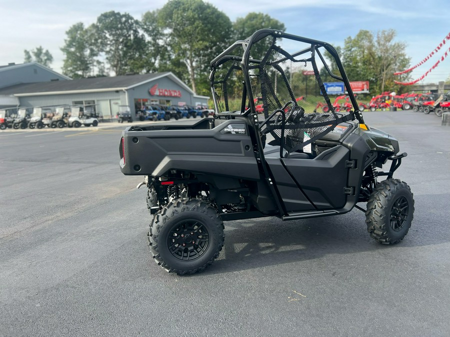 2026 Honda Pioneer 700 Deluxe