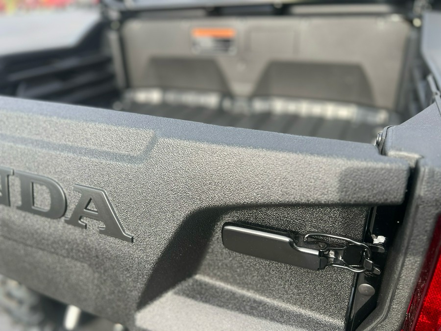 2026 Honda Pioneer 700 Deluxe