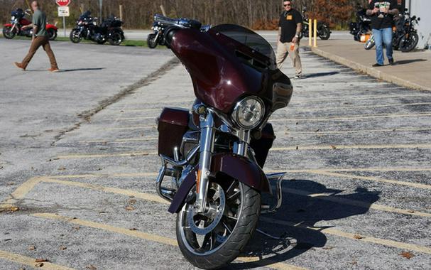 2022 Harley-Davidson FLHX - Street Glide