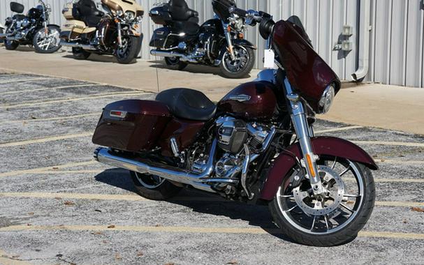 2022 Harley-Davidson FLHX - Street Glide