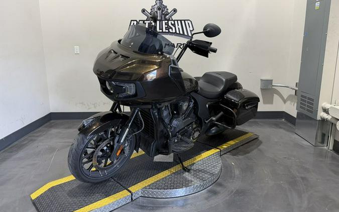 2024 Indian Challenger Dark Horse Icon Smoky Quartz Metallic Pearl/Black Metallic