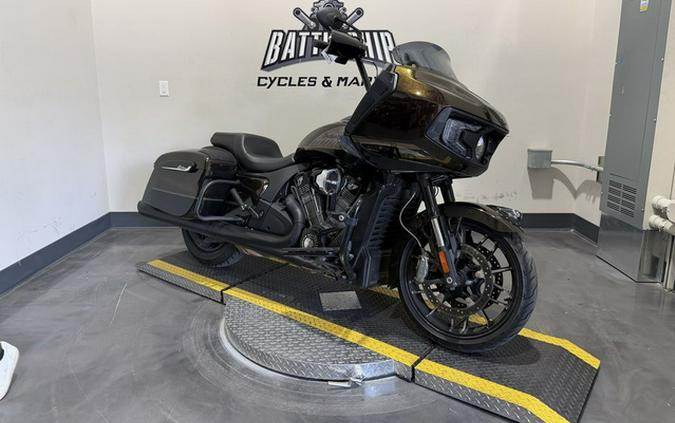 2024 Indian Challenger Dark Horse Icon Smoky Quartz Metallic Pearl/Black Metallic