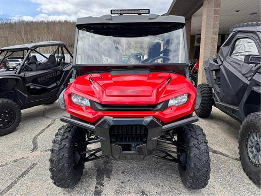 2024 Honda Pioneer 1000-6 Deluxe Crew