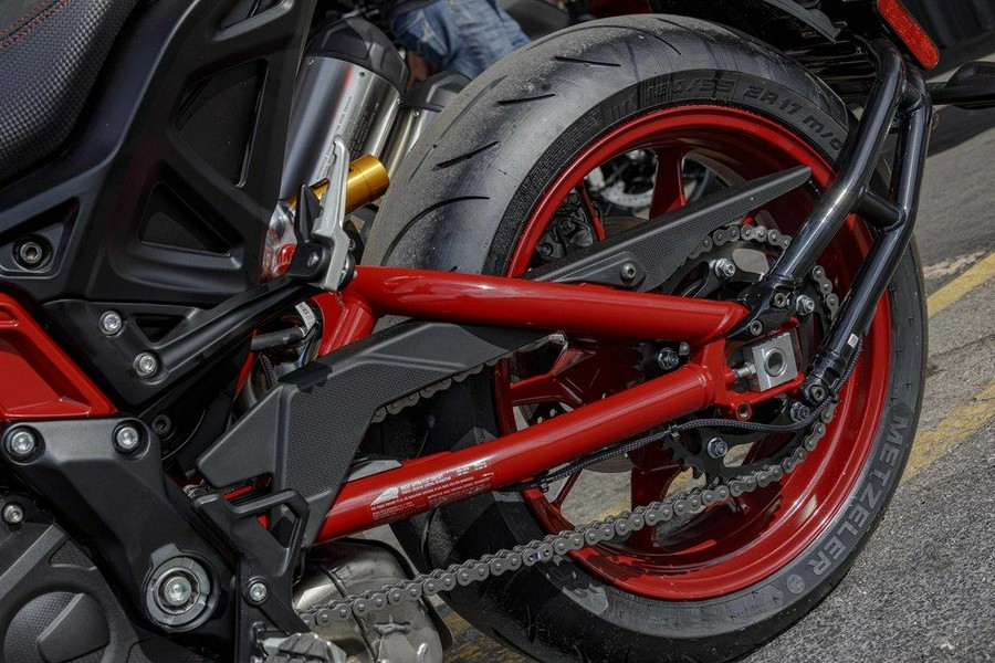 2024 Indian Motorcycle® FTR R Carbon