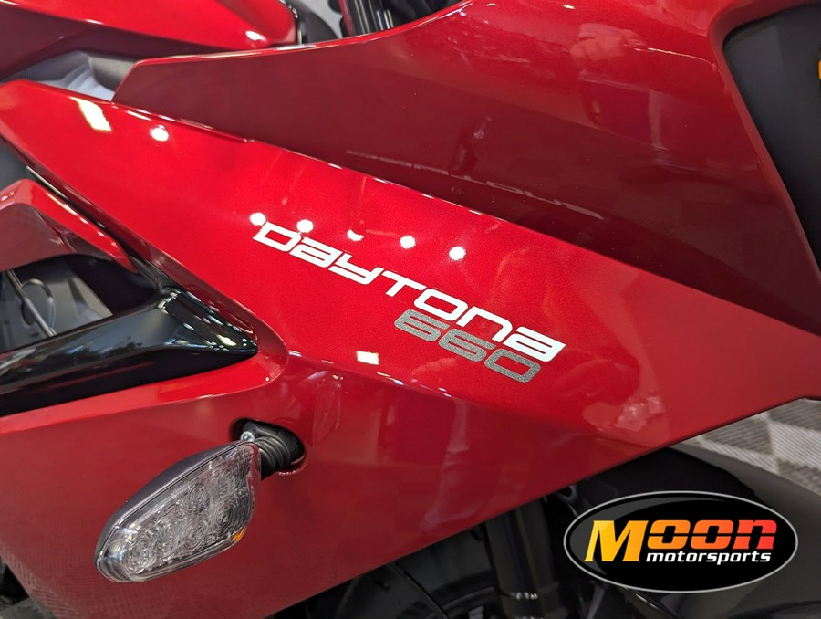 2025 Triumph Daytona 660