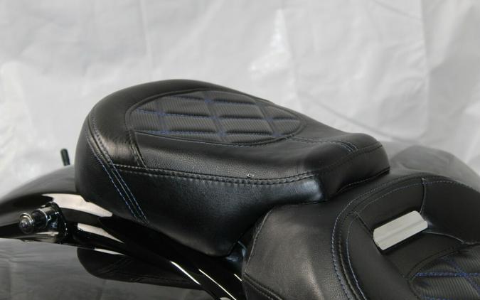 Harley-Davidson® Street Glide® 2019 FLHX 653956T BLACK