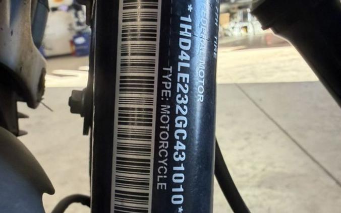 2016 Harley-Davidson® XL883N - Sportster® Iron 883™