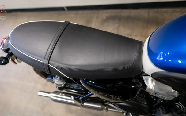 2022 Triumph Bonneville T100 Lucerne Blue/Fusion White