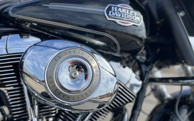 2008 Harley-Davidson® FLHTCU Electra Glide Ultra Classic® BLACK 631419