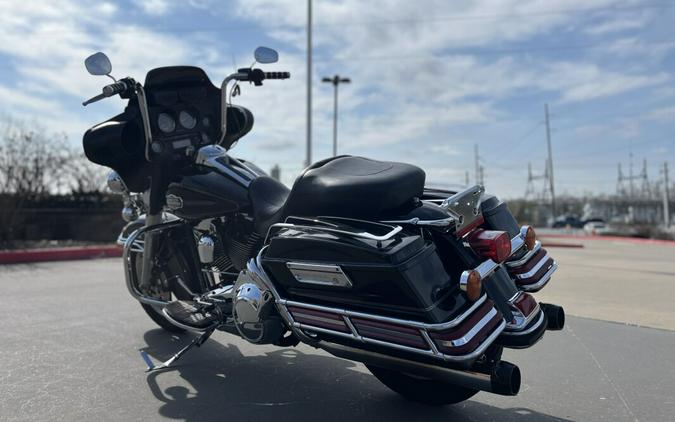 2008 Harley-Davidson® FLHTCU Electra Glide Ultra Classic® BLACK 631419