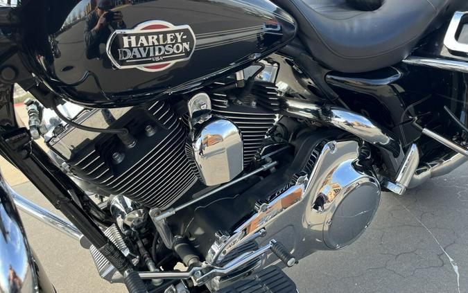 2008 Harley-Davidson® FLHTCU Electra Glide Ultra Classic® BLACK 631419