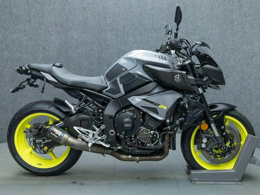 2017 YAMAHA FZ10 W/ABS
