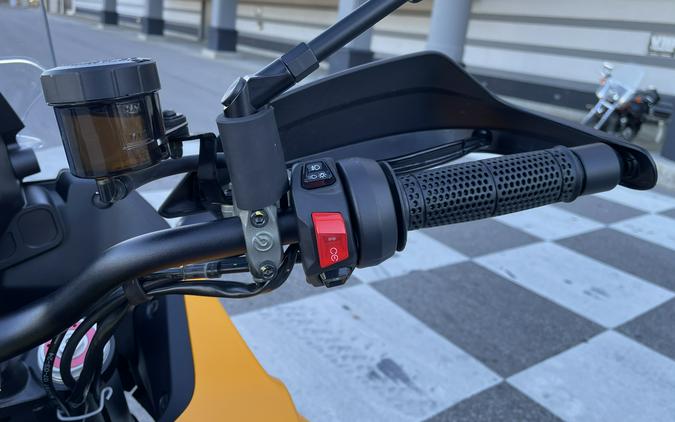2024 Moto Guzzi Stelvio PFF Rider Assistance Solution